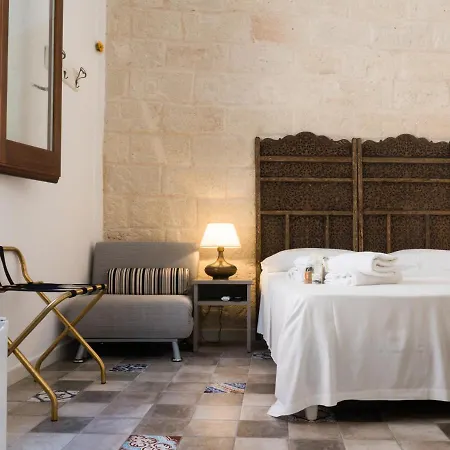 Guest house Poggiamico 3*